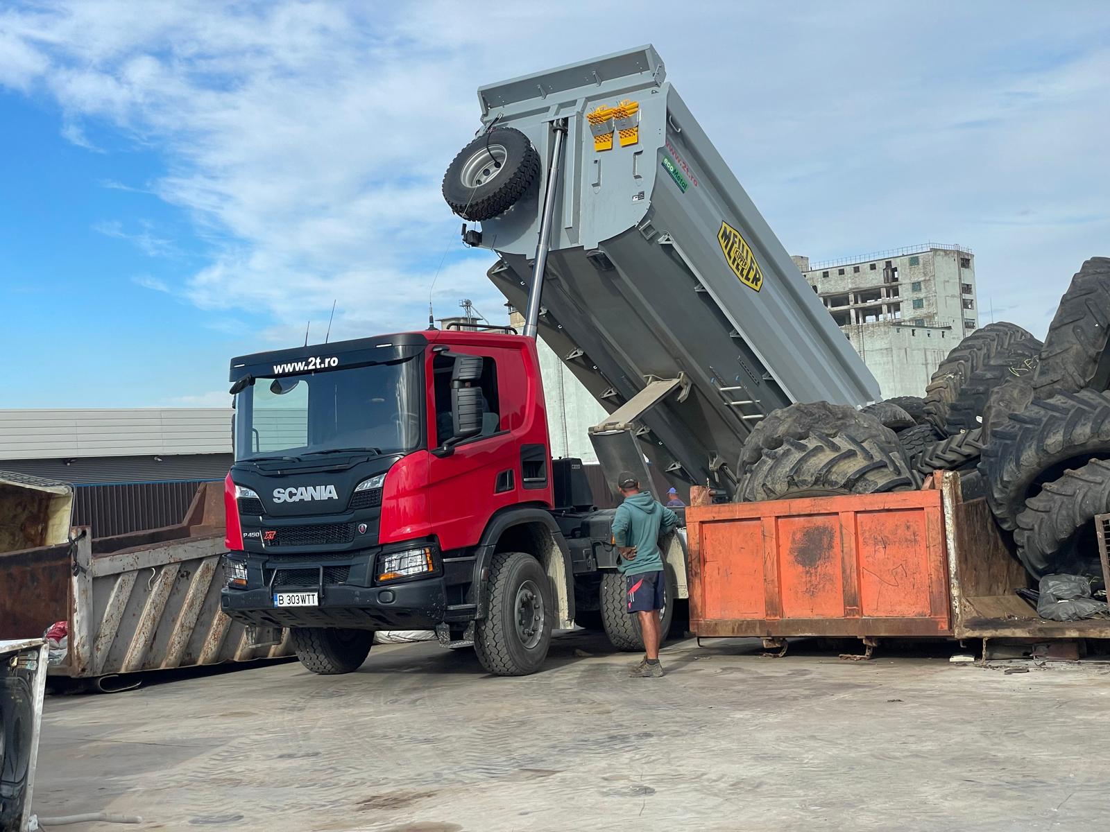 Închirieri utilaje Caracal — 2T Auto