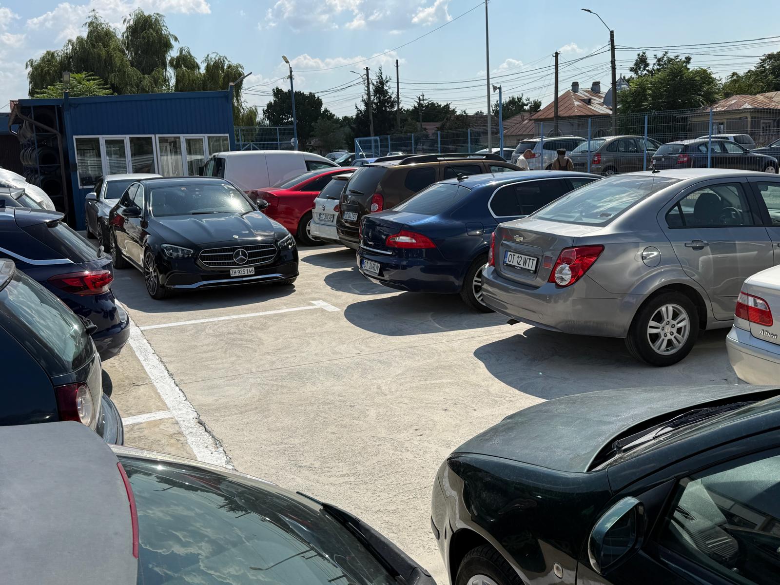 Închirieri autoturisme Caracal — 2T Auto
