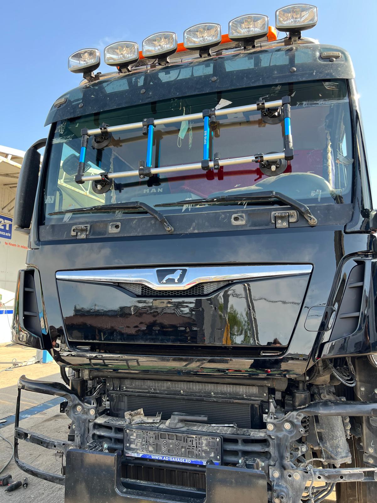 Service truck Caracal — 2T Auto