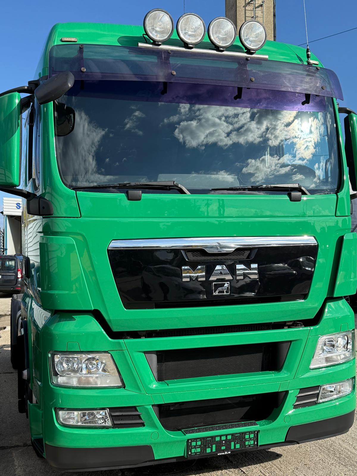 Service truck Caracal — 2T Auto