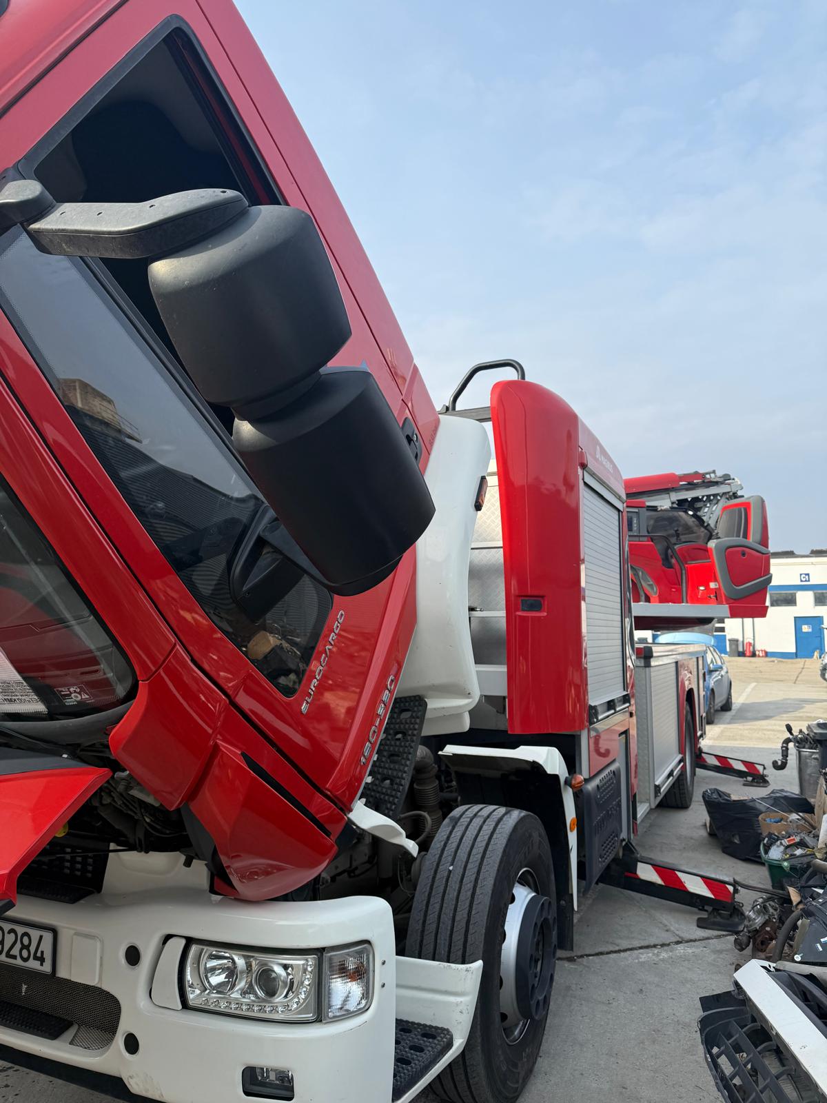 Service truck Caracal — 2T Auto